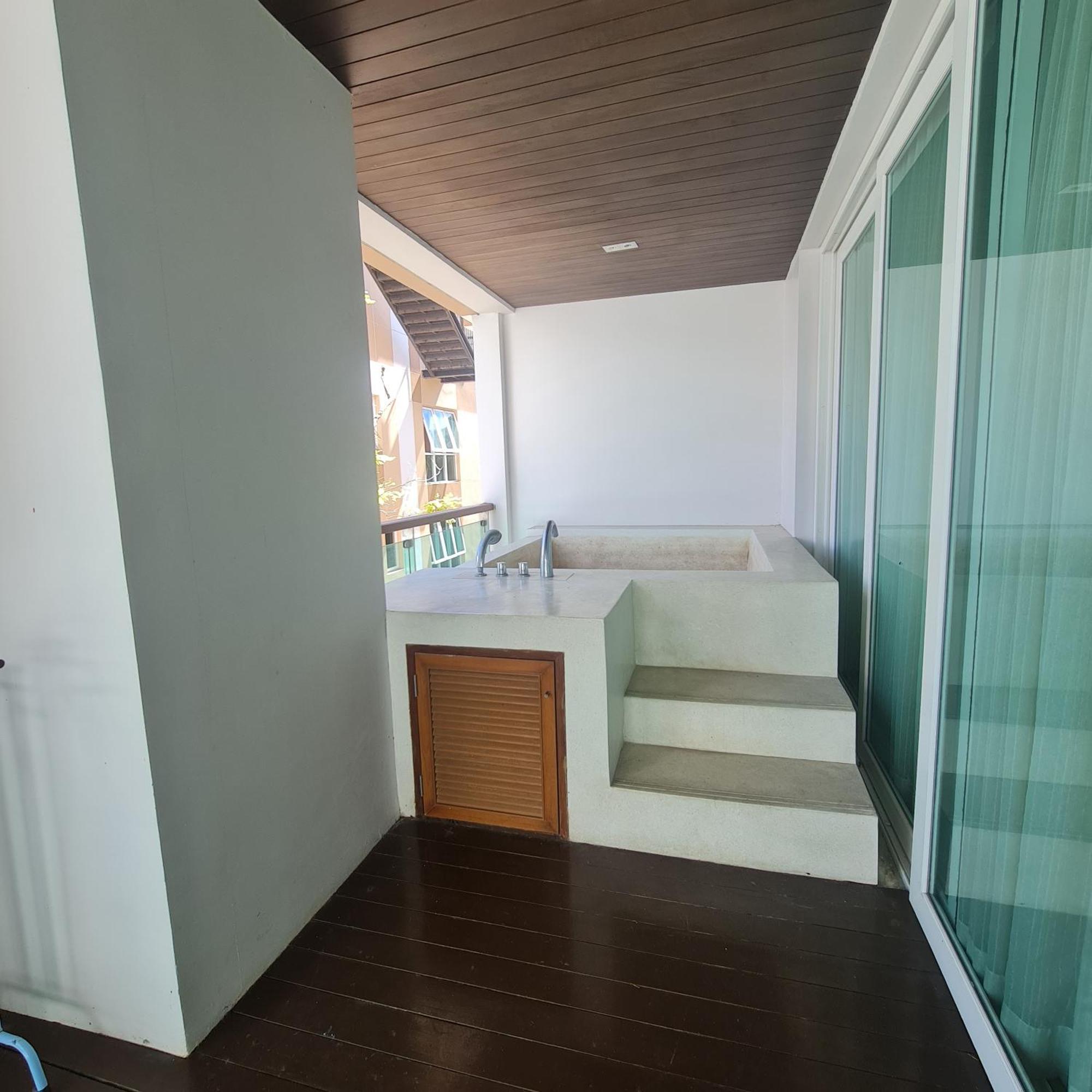 The Privilege Residence Patong Εξωτερικό φωτογραφία
